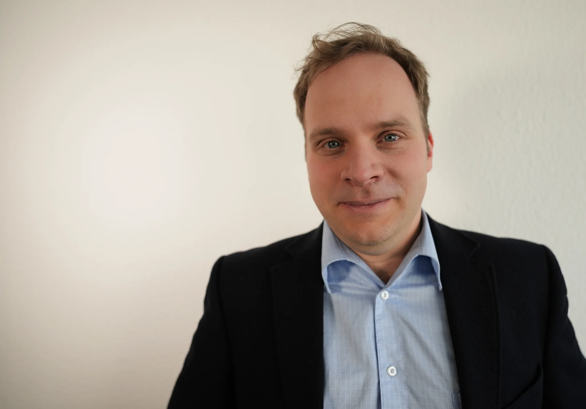 Portraitfoto Hanstein.jpg