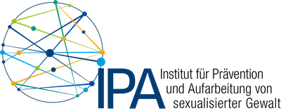 Logo_IPA_4c schwarzer Hintergrund.png