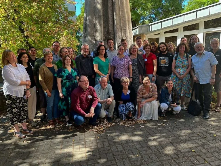 Gruppenfoto EFTRE.jpg