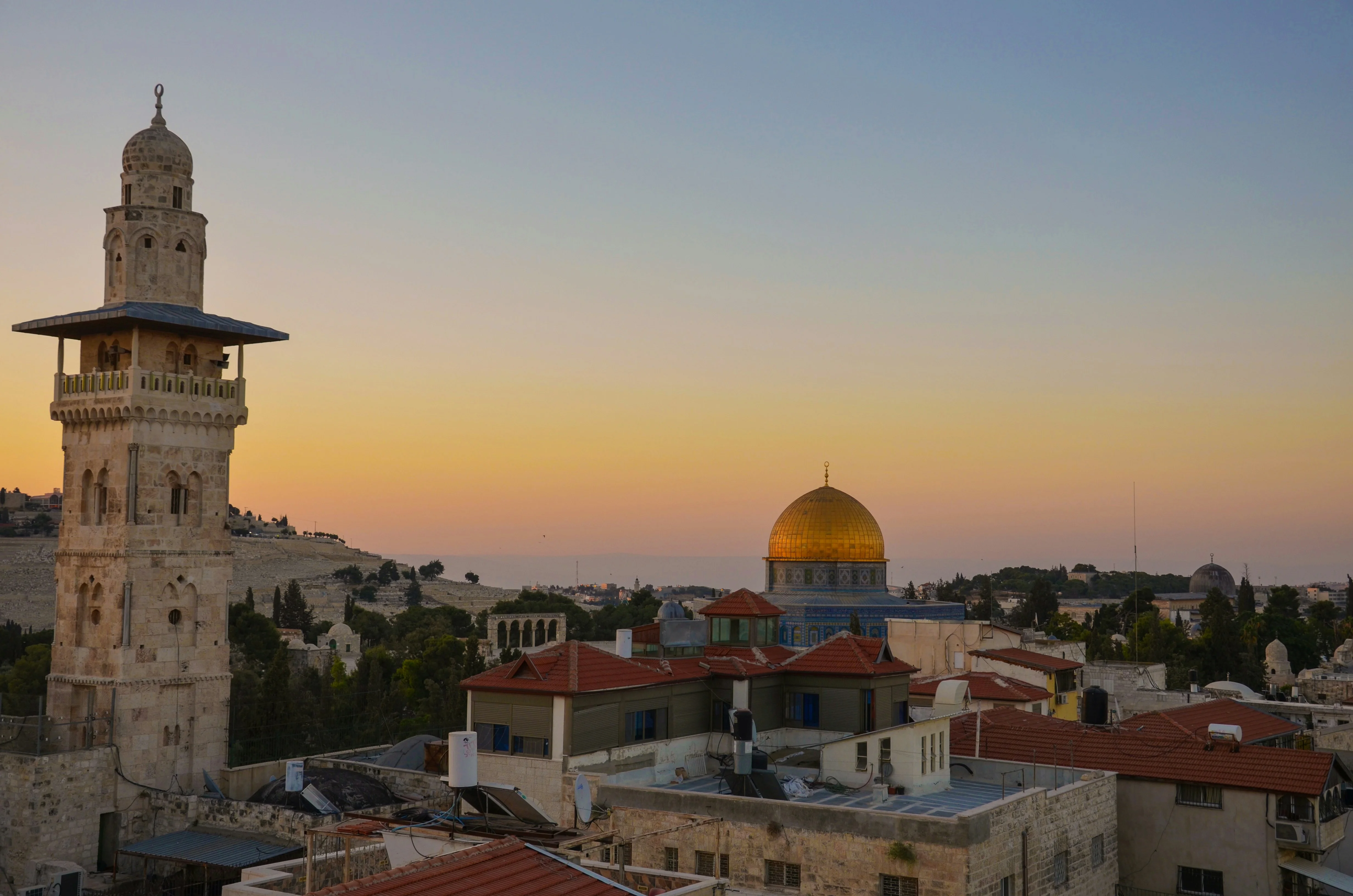 I-Jerusalem_Unsplash_jonny-gios.webp